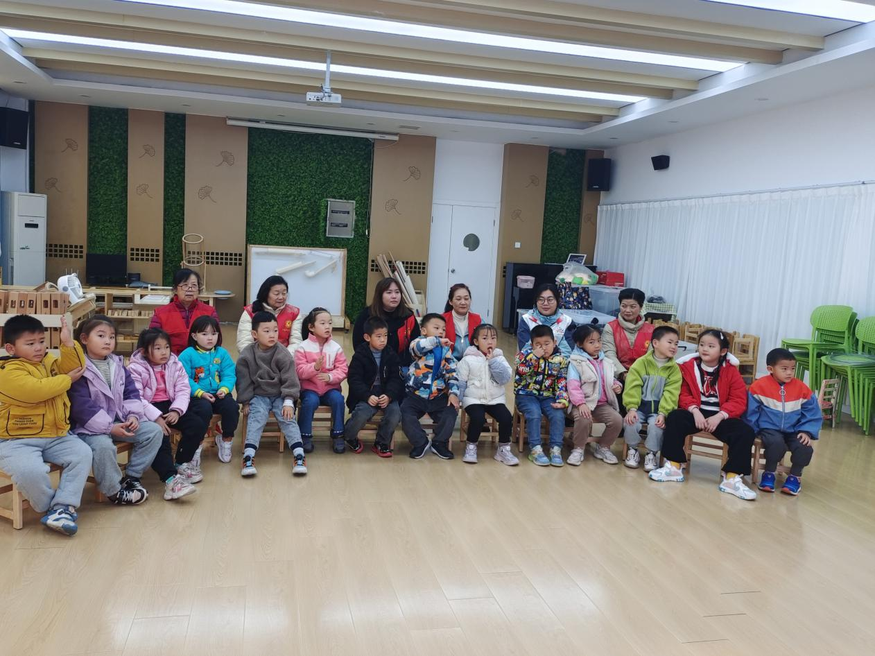 11月23日，丰乐社区新时代文明实践站开展“未成年人预防火灾消防安全”——中国消防宣传日主题宣讲2.png