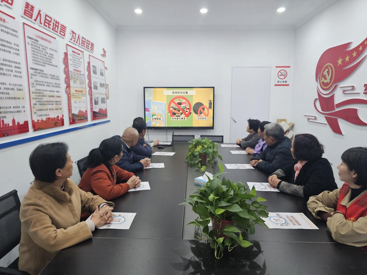 11月21日，扬子社区新时代文明实践站开展“勤俭节约，反对浪费”主题活动2.png
