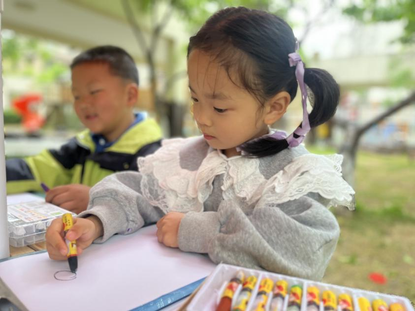 4月18日，滁州市实验幼儿园：雨生百谷 且与春行3.png