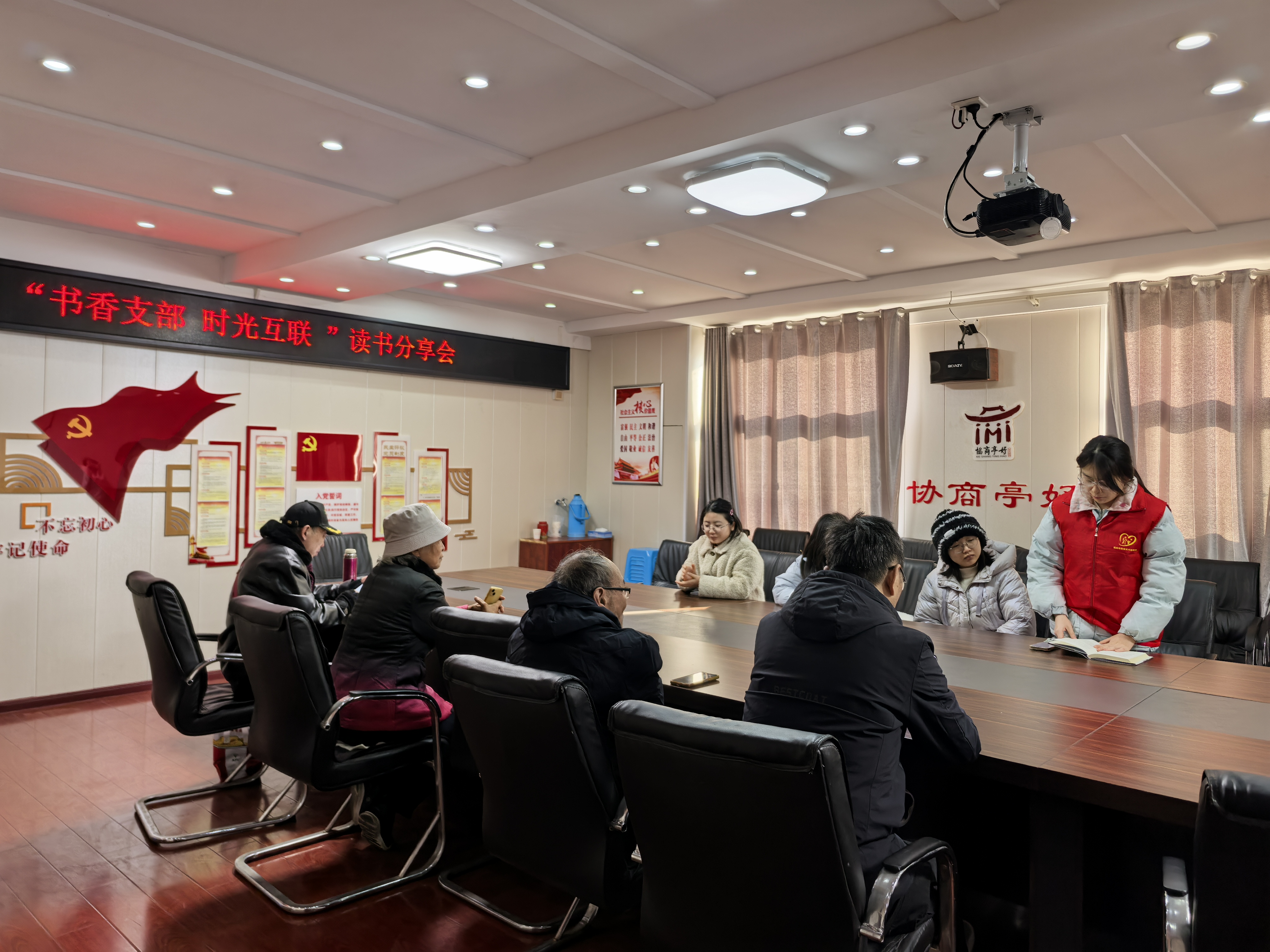 44b3af5a7a09fa08caecfb55541b4fc.jpg 44b3af5a7a09fa08caecfb55541b4fc.jpg